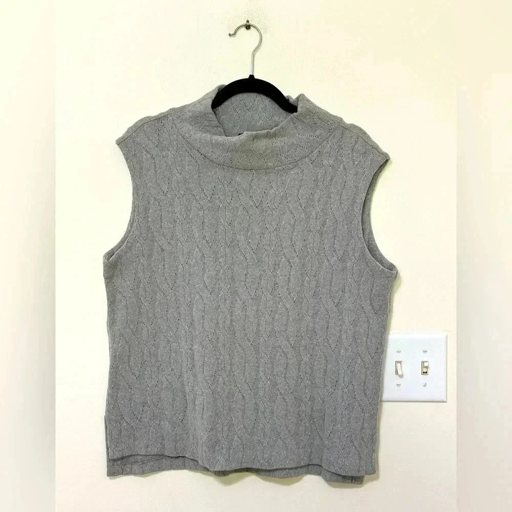 Kil Rieman Sleeveless Knit Blouse